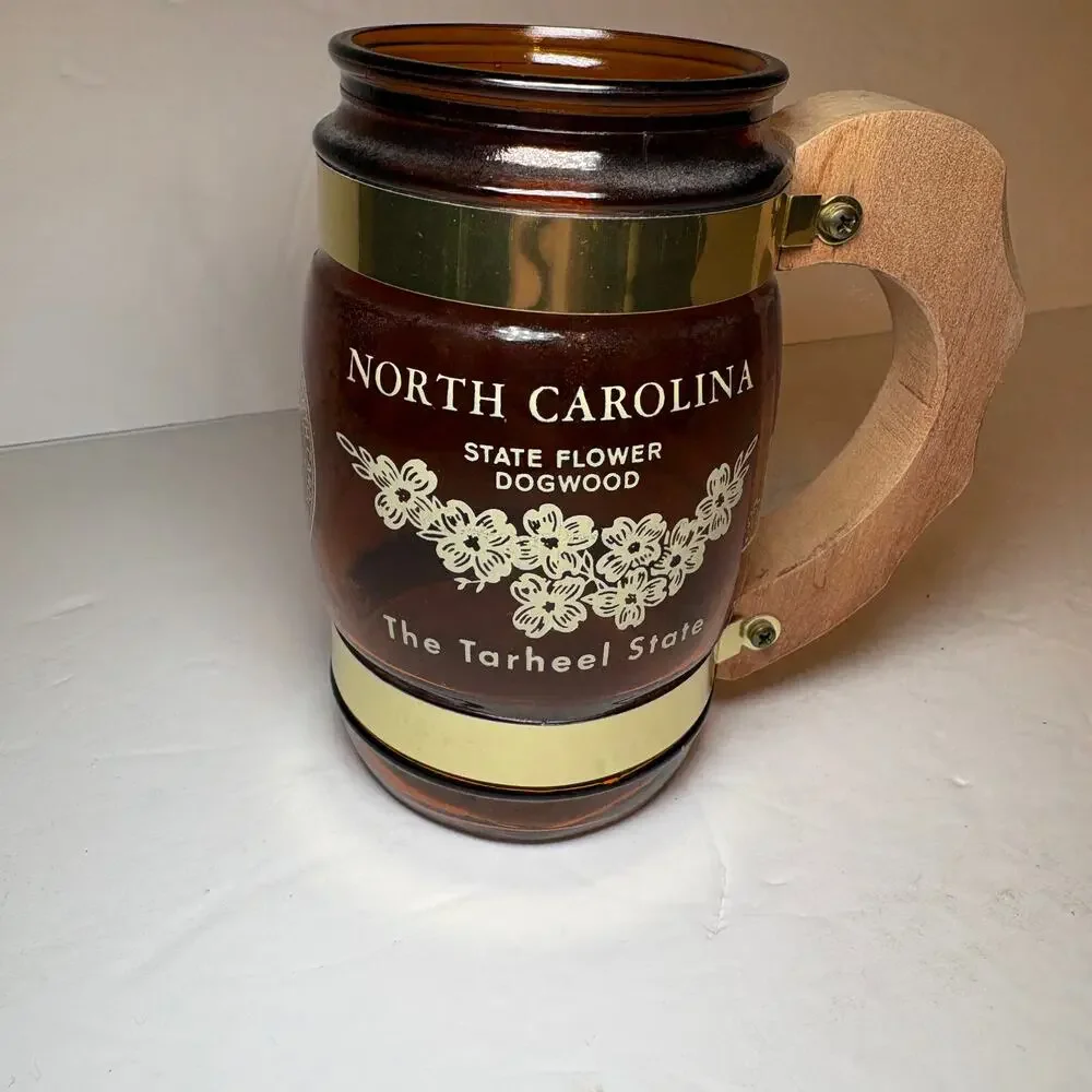 Vintage North Carolina Tarheel State Souvenir Brown Glass Barrel Mug Wood
